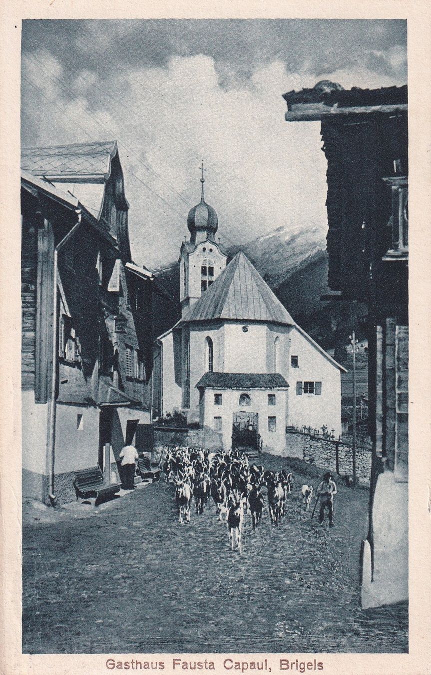 Cartoline postali: Brigels   GR  -   Gasthaus Fausta Capaul     um 1918 – Usato da Brig venduto da Valcards54