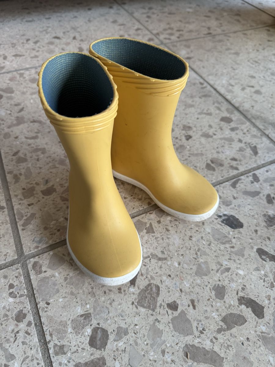 Schuhe für Jungen: Gummistiefel G.23/24 – Gebraucht aus Derendingen von Happyever