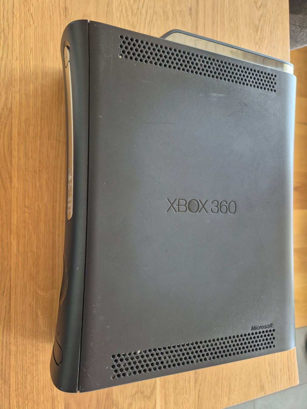 Microsoft Console: Xbox 360 (120GB HDD) – Usato da Niederrohrdorf venduto da Pascal_egloff 2