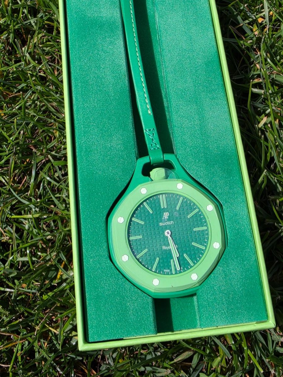Swatch Montres: Swatch Royal Pop | Biel Papiere – Neuf avec emballage d'origine à Brüttisellen par AlphaOmega05 1