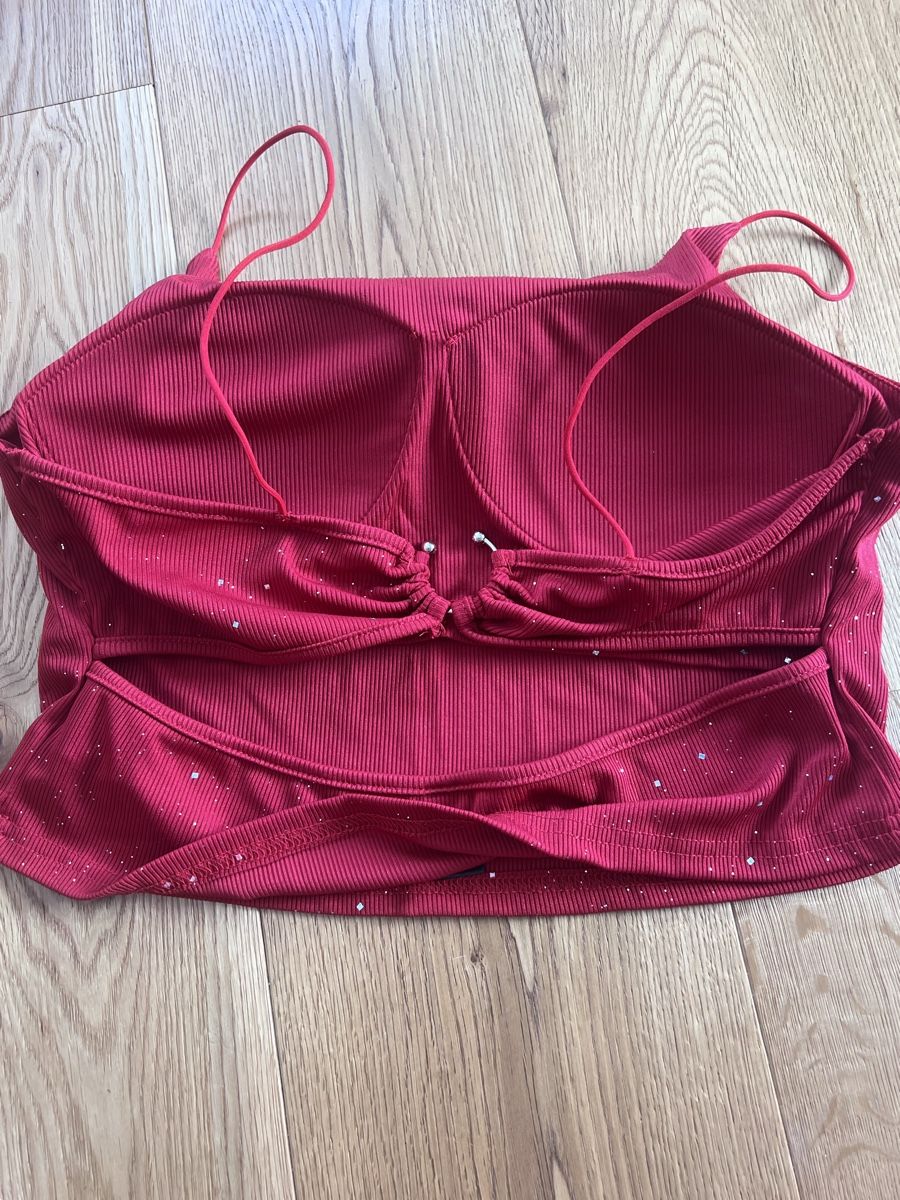 Shein Tops: Bordeauxrotes Top mit Glitzer Grösse XL – Neu (gemäss Beschreibung) aus Breitenbach von Saskia.Betschart 1