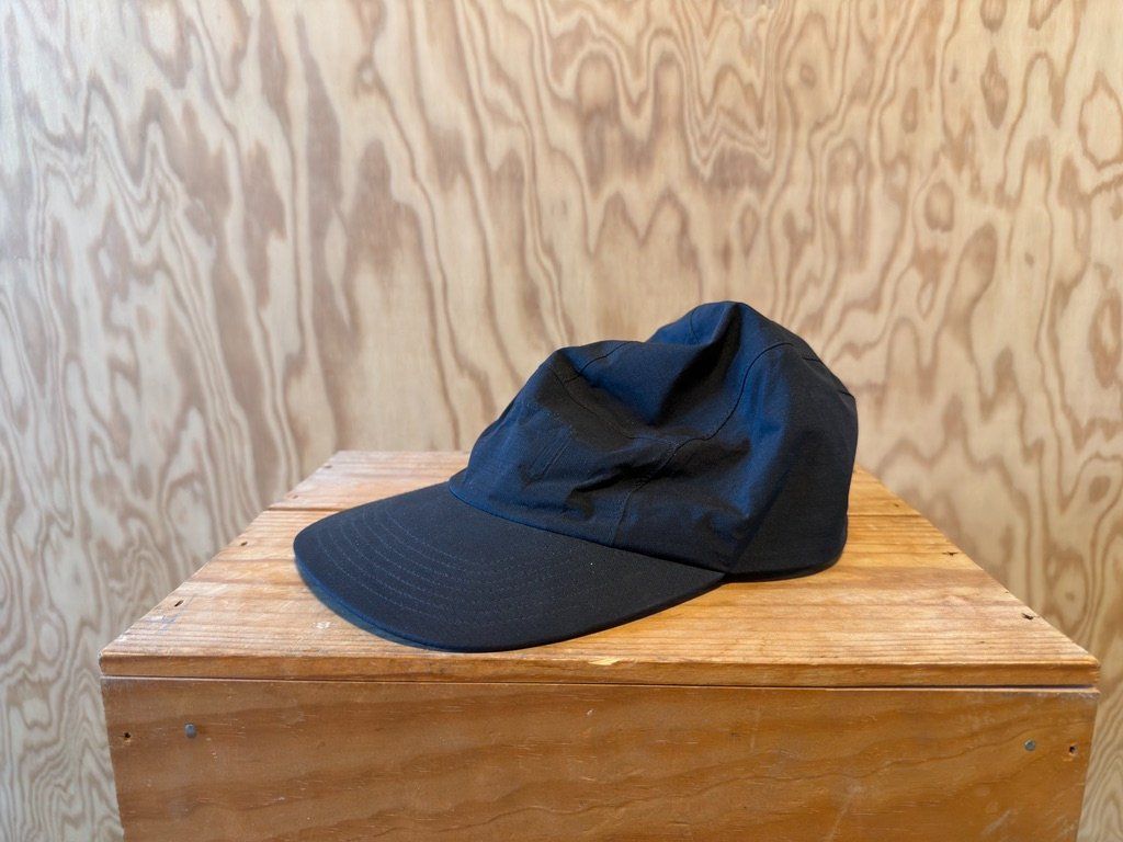 Salomon Copricapi, berretti & cappellini: Salomon 5 panel Cap in schwarz – Usato da Bern venduto da WESTERNBOUND