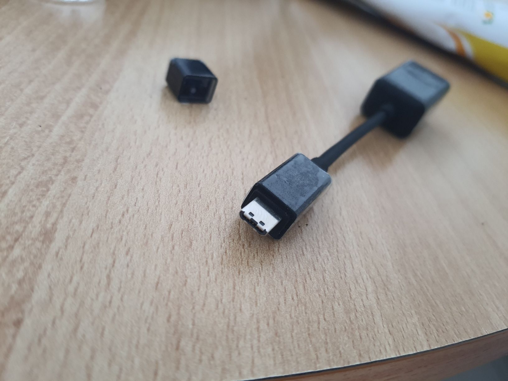 Samsung Unità & Adattatore: Samsung Micro Usb zu Ethernet Adapter – Nuovo (secondo la descrizione) da Flawil venduto da rcnkr 1