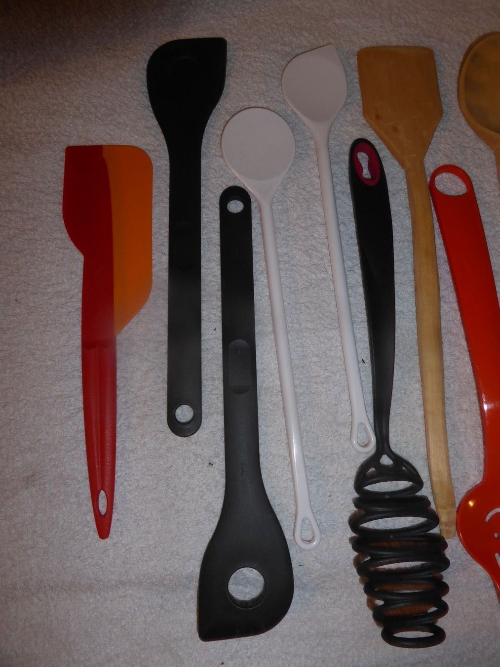 Cuillères: Küchenlöffel usw. – Neuf (Voir description) à Ennetbühl par VPHS 2