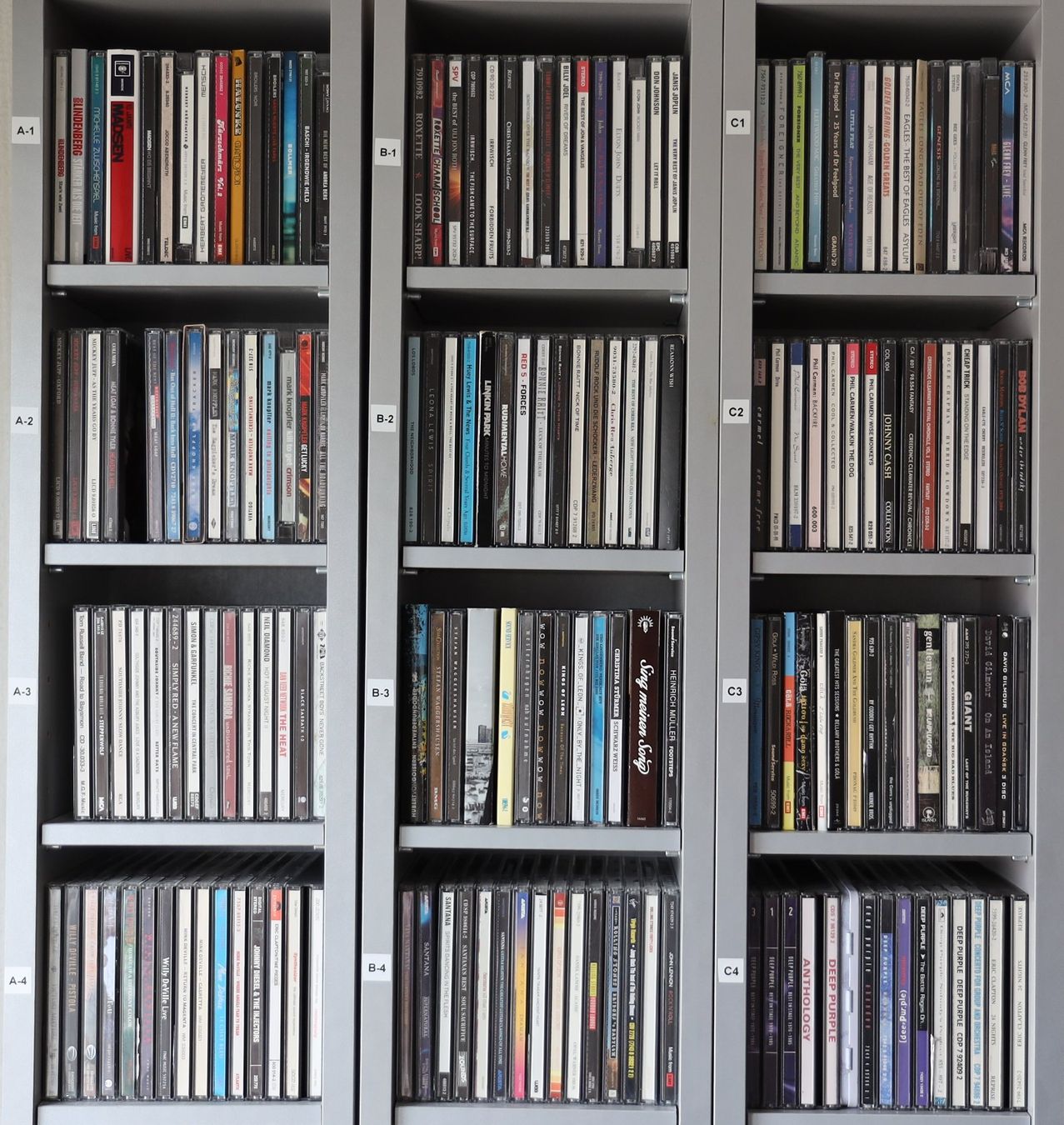 CD: Musik CD-Sammlung (ca. 750 CDs) – Usato da Niederhasli venduto da elise_sr2 1