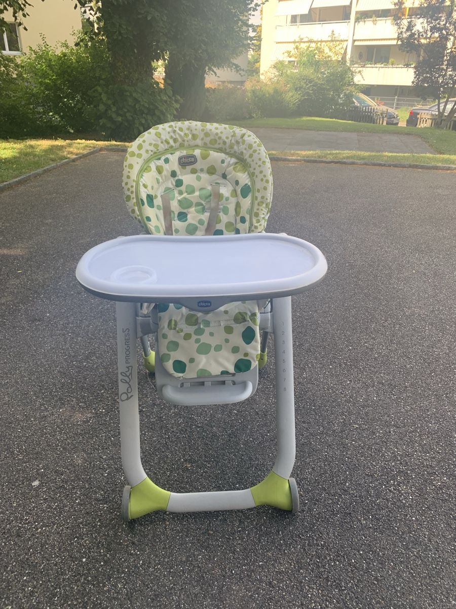 Chicco Chaises hautes: Chicco Polly progress – D'occasion à Allschwil par nscendoni 3