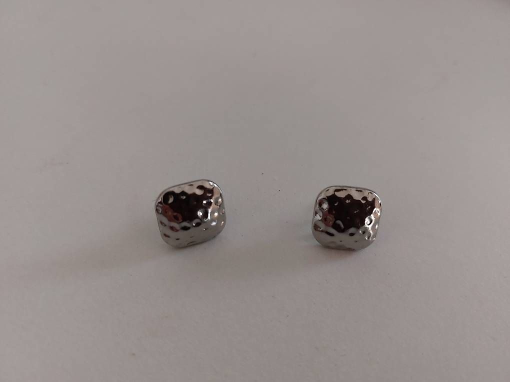 Ohrringe & -stecker: Ohrenstecker – Gebraucht aus Urtenen-Schönbühl von alexaz 1