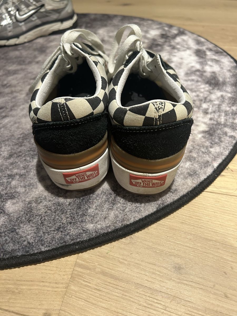 Scarpe da uomo: Vans suede platform – Usato da Winterthur venduto da noe_55x7 3