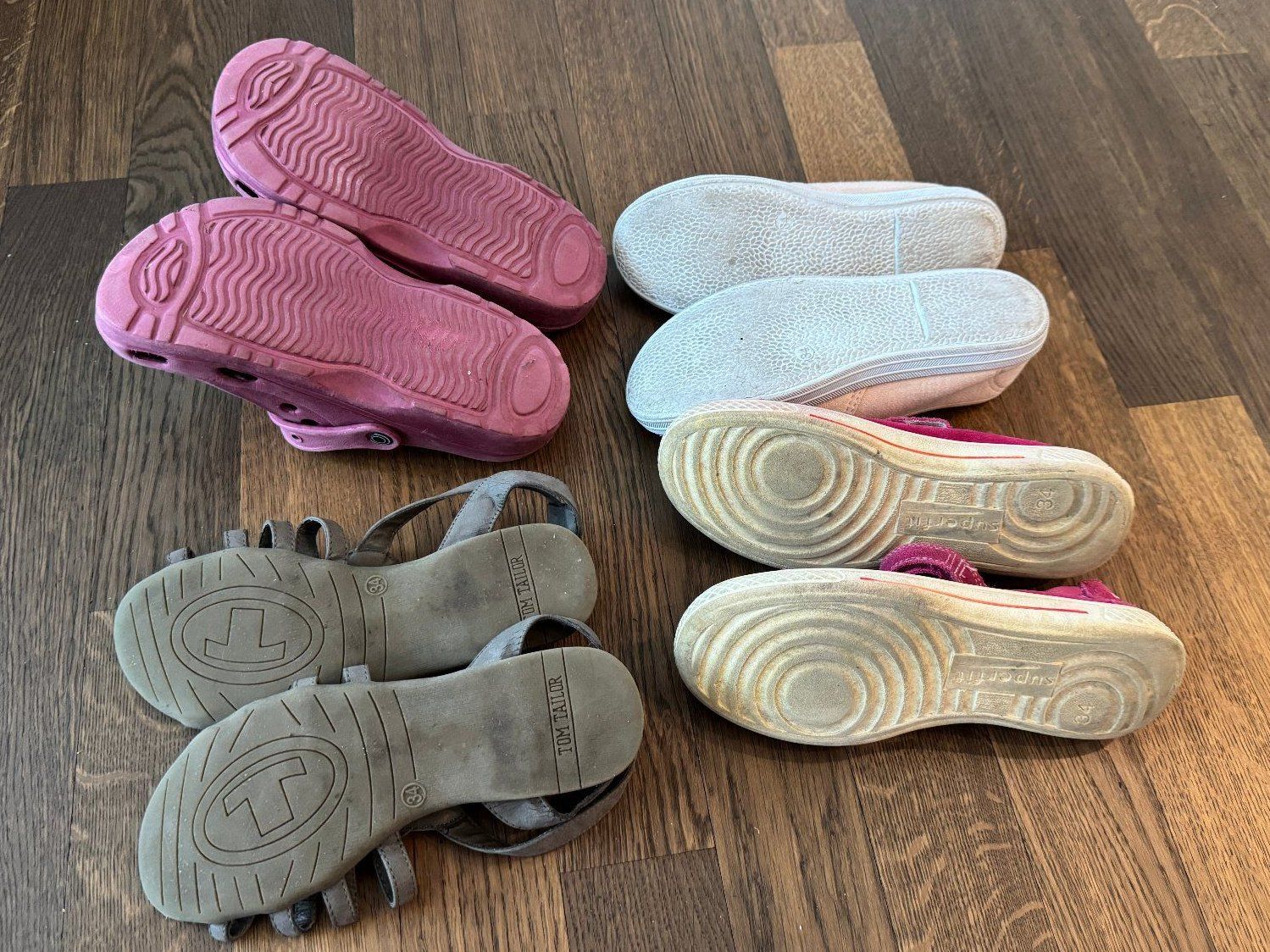 Scarpe per ragazze: Schuhset Mädchen Sommer Gr. 34 – Usato da Würenlos venduto da CaSteSeNievis 1