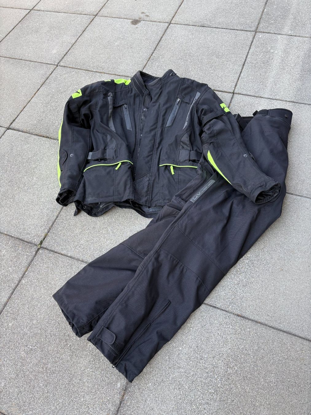 Held Completi: HELD Motorradanzug  2XL / KKL – Usato da St. Moritz venduto da foppa49