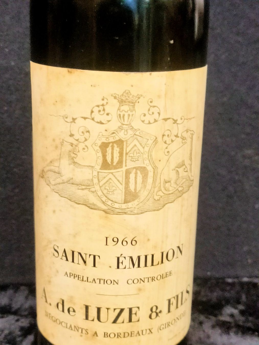 Vino: SAINT ÉMILION 1966 – Nuovo (secondo la descrizione) da Genève venduto da Leboucheoreilles 1