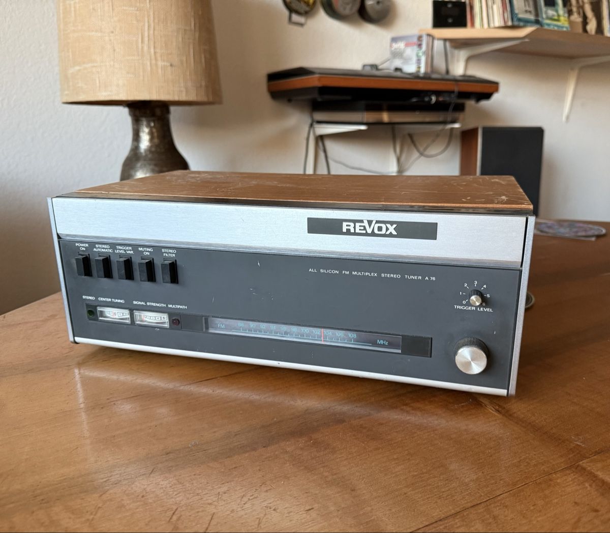 Revox Radio: Stereo Tuner Revox A 76 – Difettoso da Bern venduto da Breitfeld