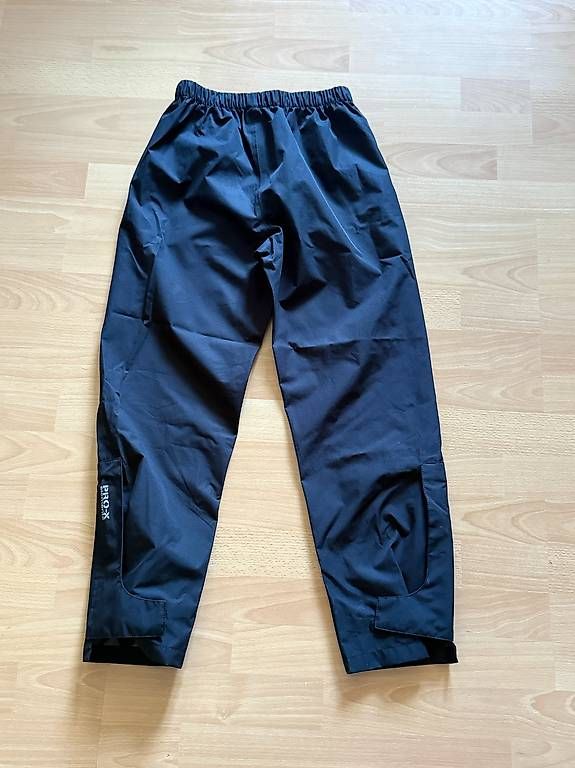 Pantalons: Regenhose Pro-X Elements Grösse 152 – D'occasion à Bern par gugga_73 3
