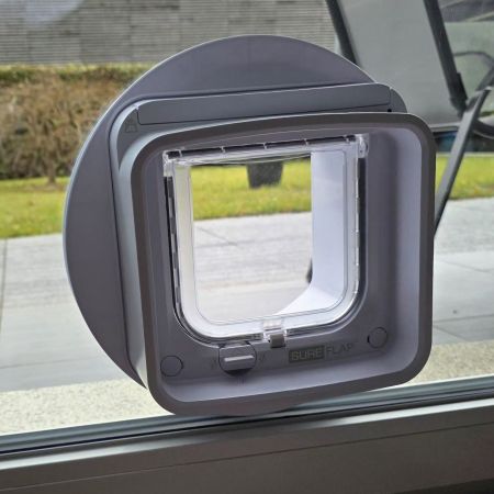 Gattaiola SureFlap Microchip per Vetro, praticamente nuova!
