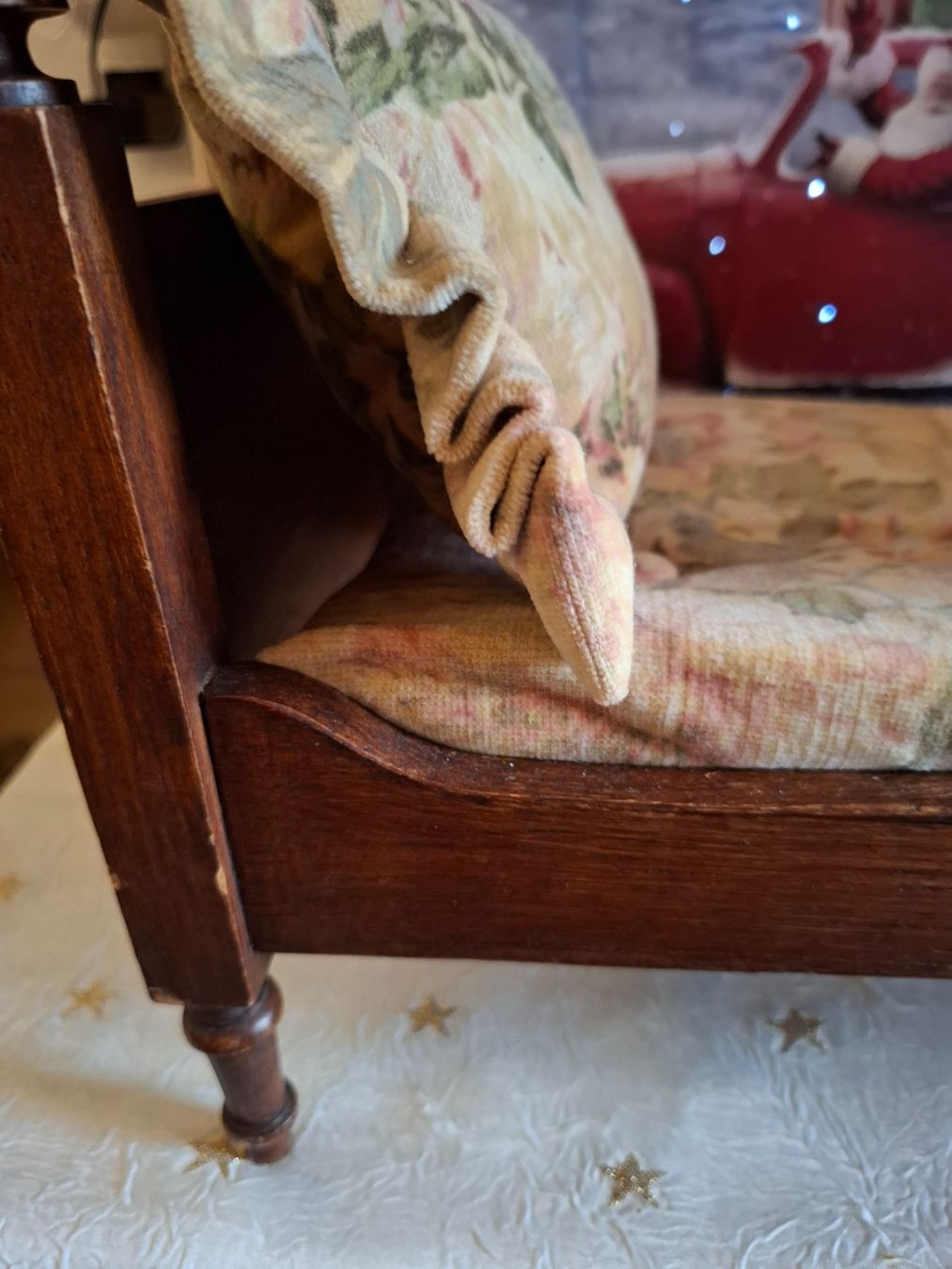 Carrozzine per bambole: ANTIKES HOLZPUPPENBETT MIT INHALT – Usato da Gretzenbach venduto da schibaya 3