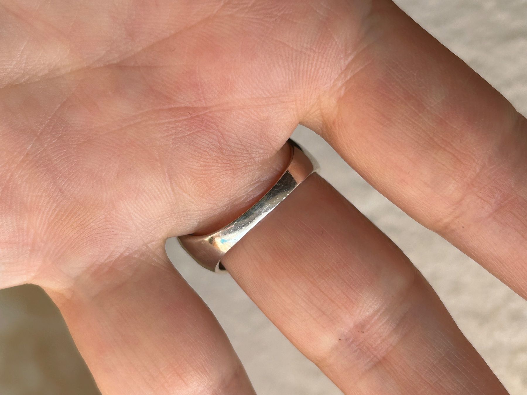 Anelli: Massiver VINTAGE Silberring PRESENT Gr. 61 – Usato da Laufen venduto da Bellebellezza 2