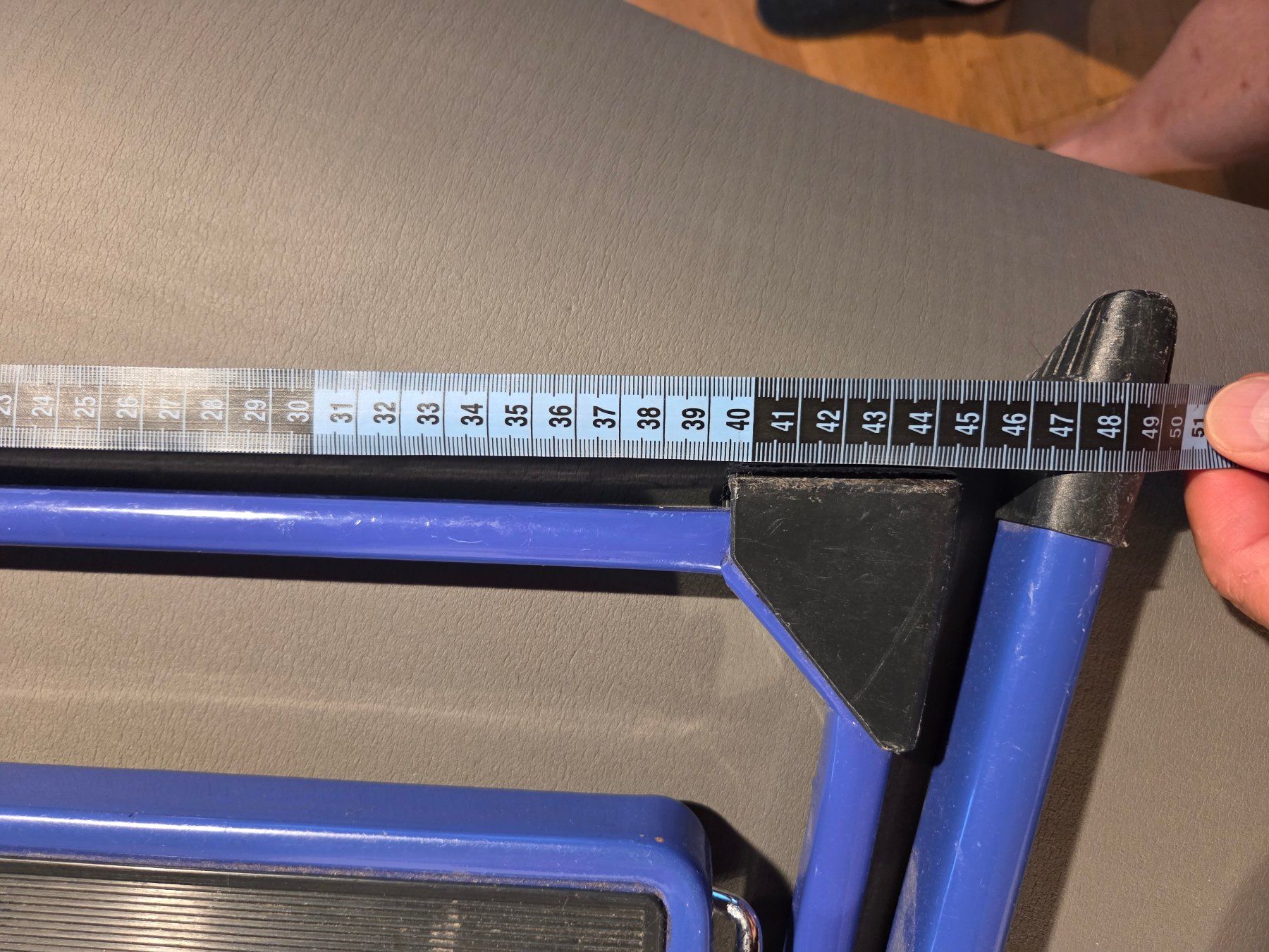 Scale: Blauer Klapptritt/ Marchepied escamotable bleu – Usato da Zürich venduto da ste_sk6k 7