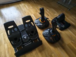 Thrustmaster T16000 Combo mit Pedalen und Schubregler