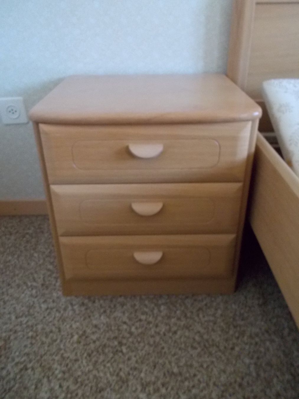 Letti: Doppelbett mit 2 Korpus – Usato da Weinfelden venduto da Simalaia 4