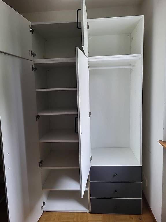 Armadi: Kleiderschrank – Usato da Thun venduto da schoscho94 1