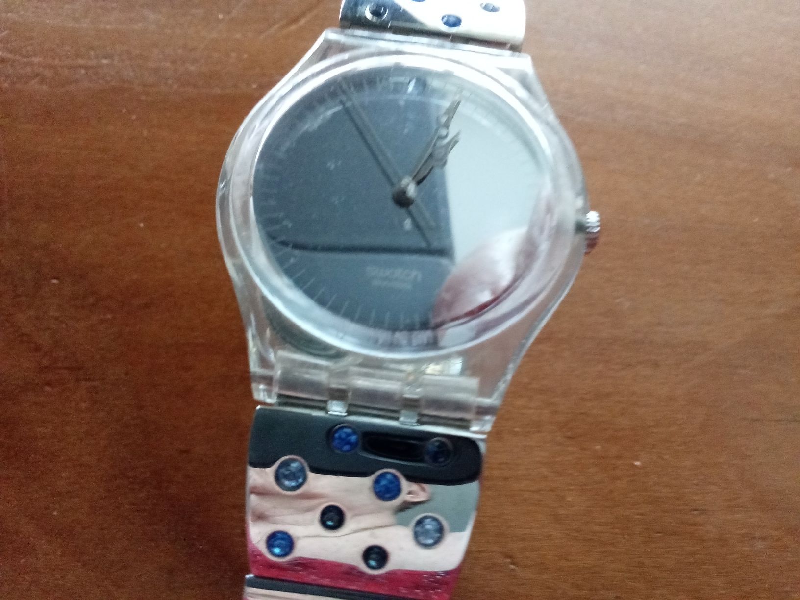 Swatch Orologi: SCHÖNE SWATCH MIT ORIGINALARMBAND – Usato da Muri BE venduto da Alk 4