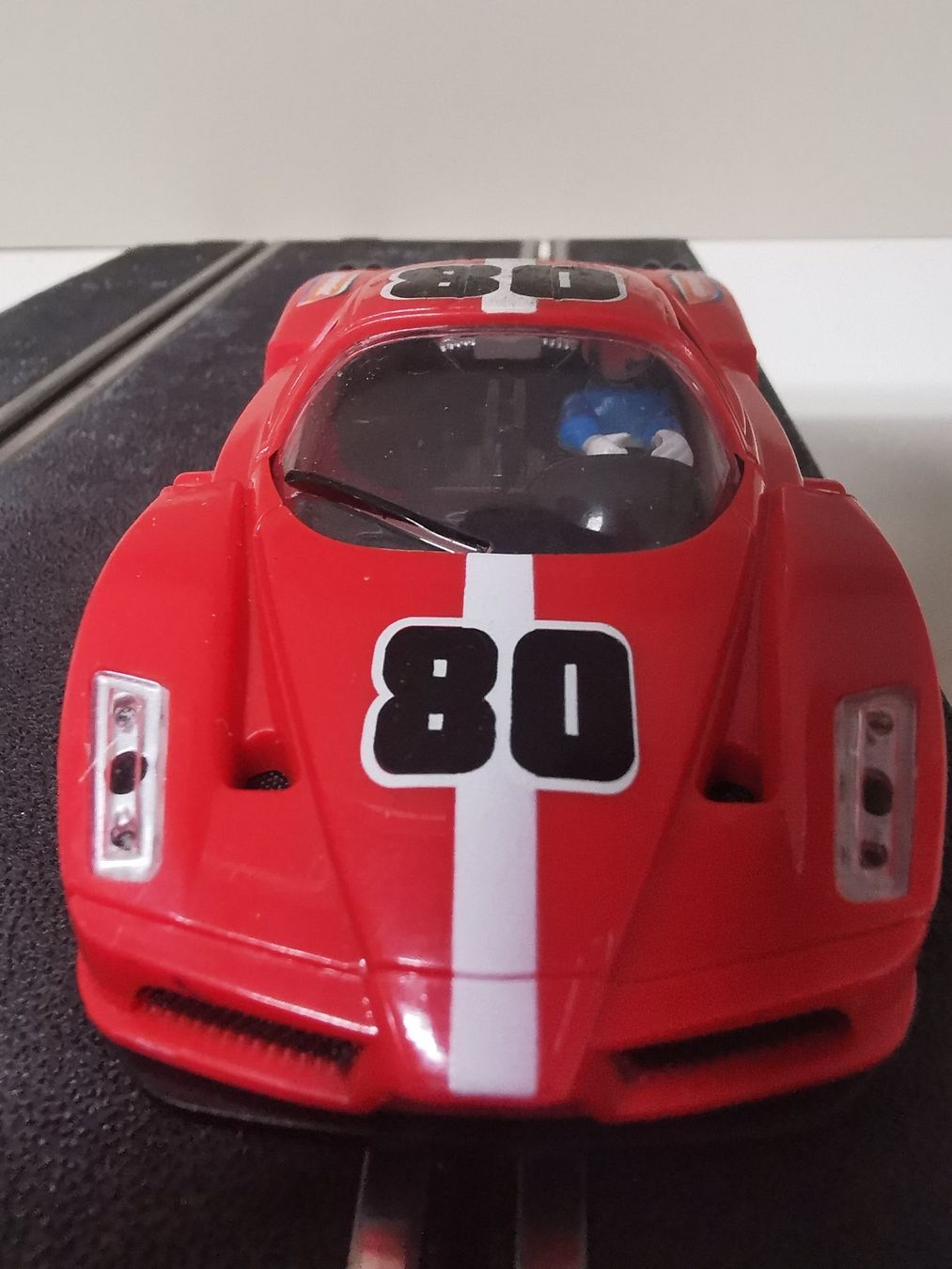 Piste: Ferrari Enzo sehr schön – Usato da Winterthur venduto da Lonpos1 1