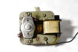Originaler Motor zum DUAL 1214 - Plattenspieler, geprüft