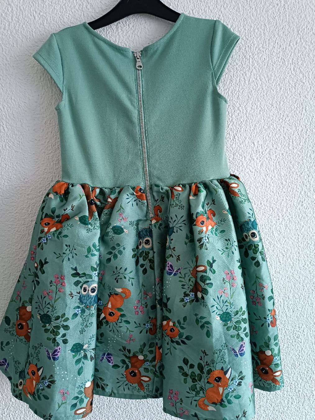 H&M Vestiti & Gonne: Festtags-Kleid Mädchen Gr 110/116 H&M – Usato da Binz venduto da julijuli 1
