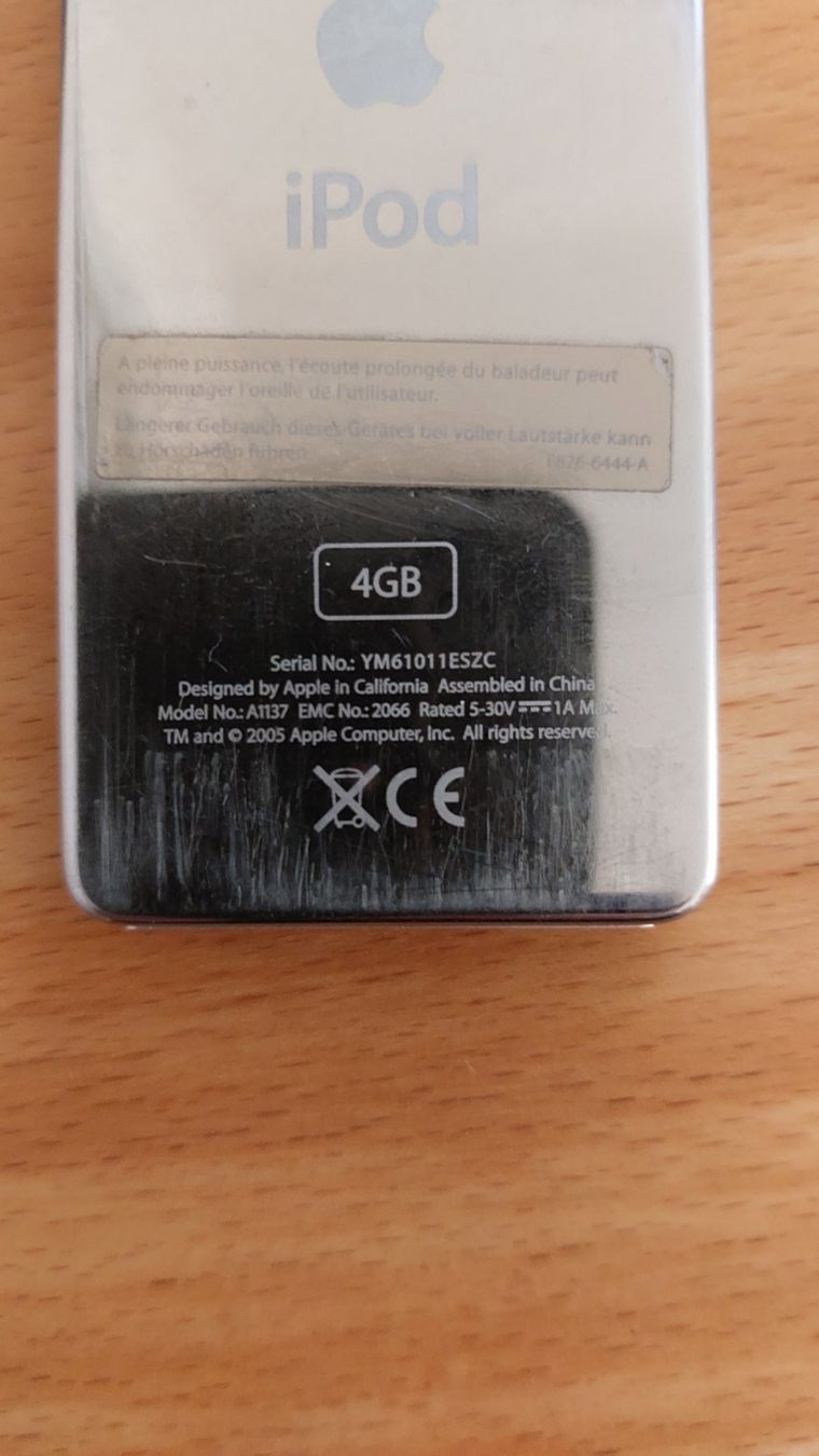 Apple Lecteur media portable: iPod 4GB A1137 2005 – D'occasion à Wettswil par Frigel0 1