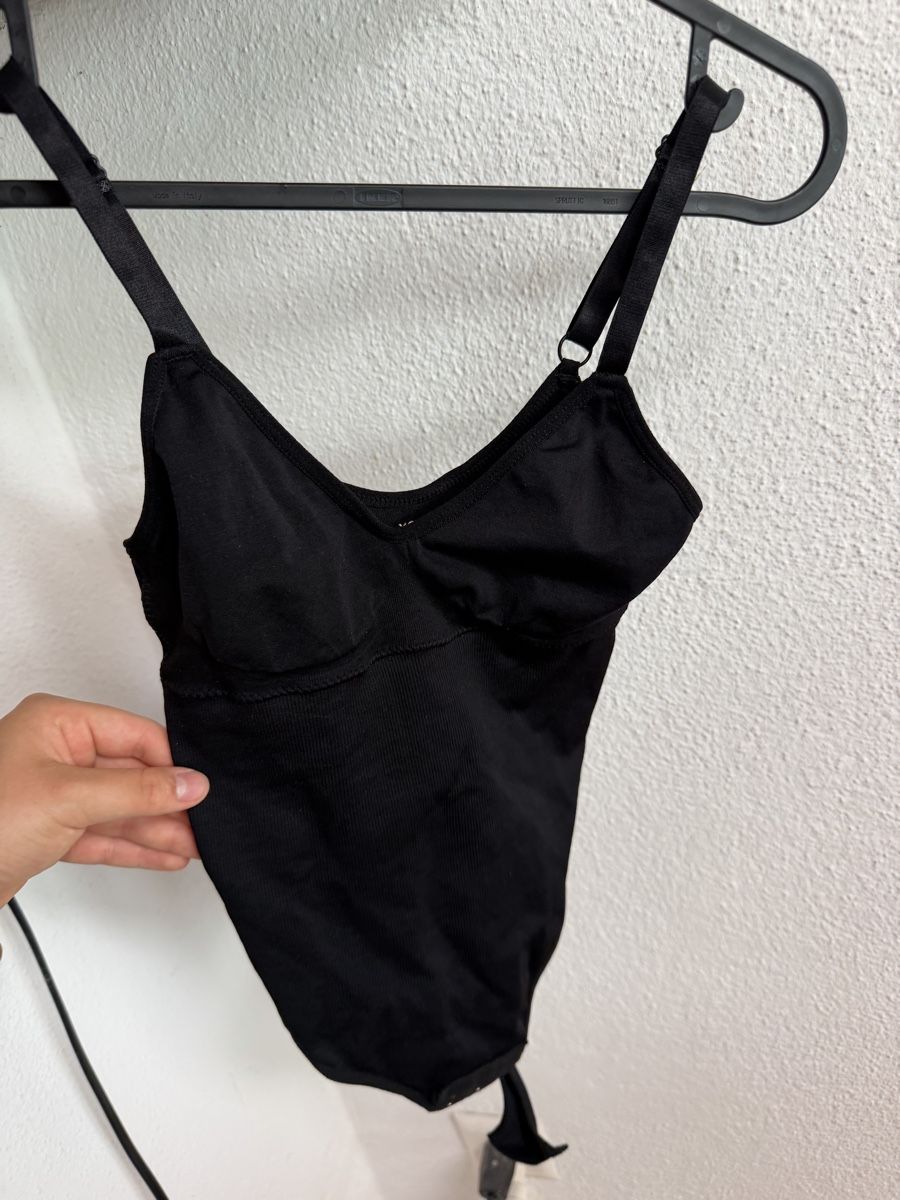 Altra biancheria intima: Body Schwarz Grösse XS   – Nuovo (secondo la descrizione) da Amriswil venduto da flo_r2xt