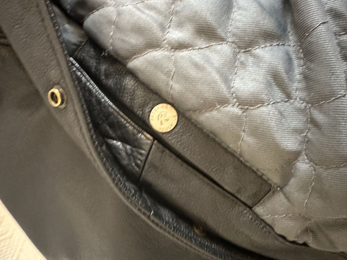 Redskins Jacken: Lederjacke von Redskins  – Gebraucht aus Benglen von sommer7613 6