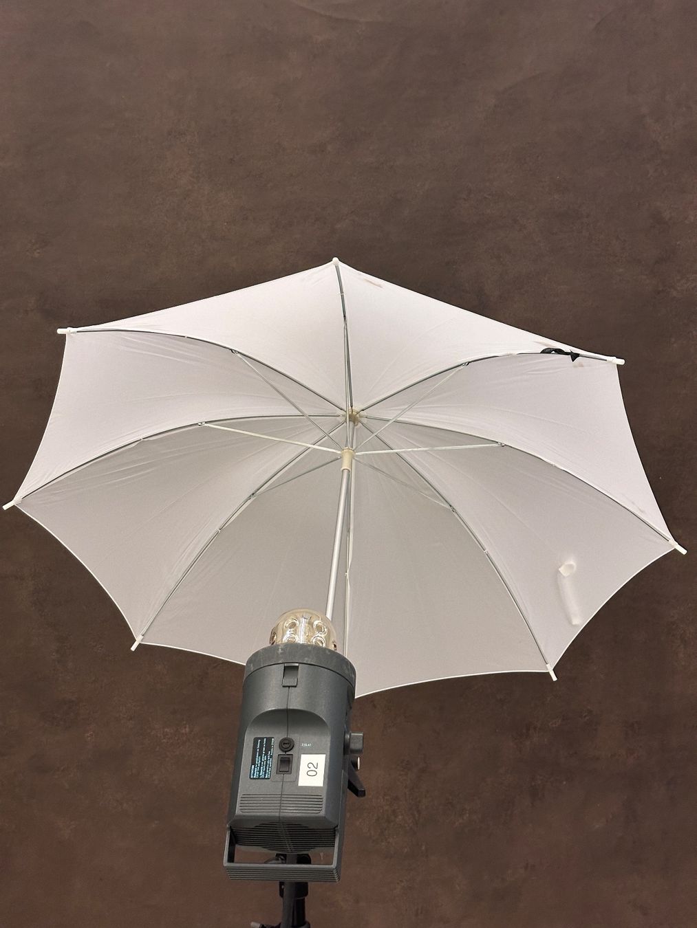 Flash: Durchlicht Schirm - 85 cm - Schirm 1 – Usato da Berg SG venduto da elcapitan02 2
