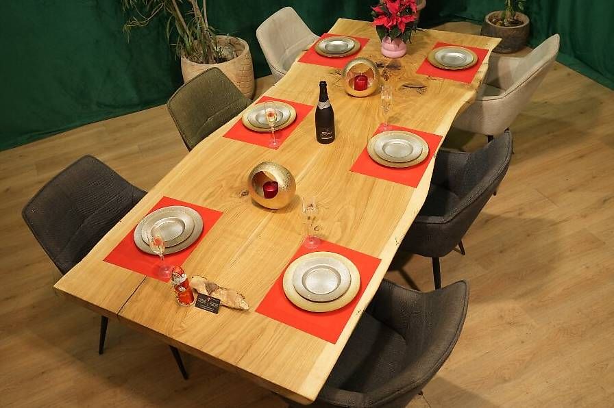 Tavoli: Holztisch Eiche – Usato da Walchwil venduto da Swissdesign_Haag 7