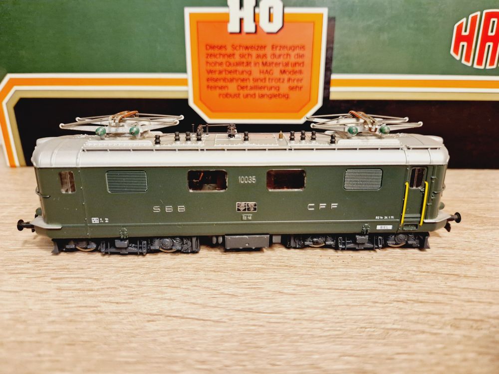 Hag Modelleisenbahnen: Hag 249 E-Lok Re 4/4 10035 Biel SBB H0 – Gebraucht aus St-Aubin-Sauges von Lo_Go 1