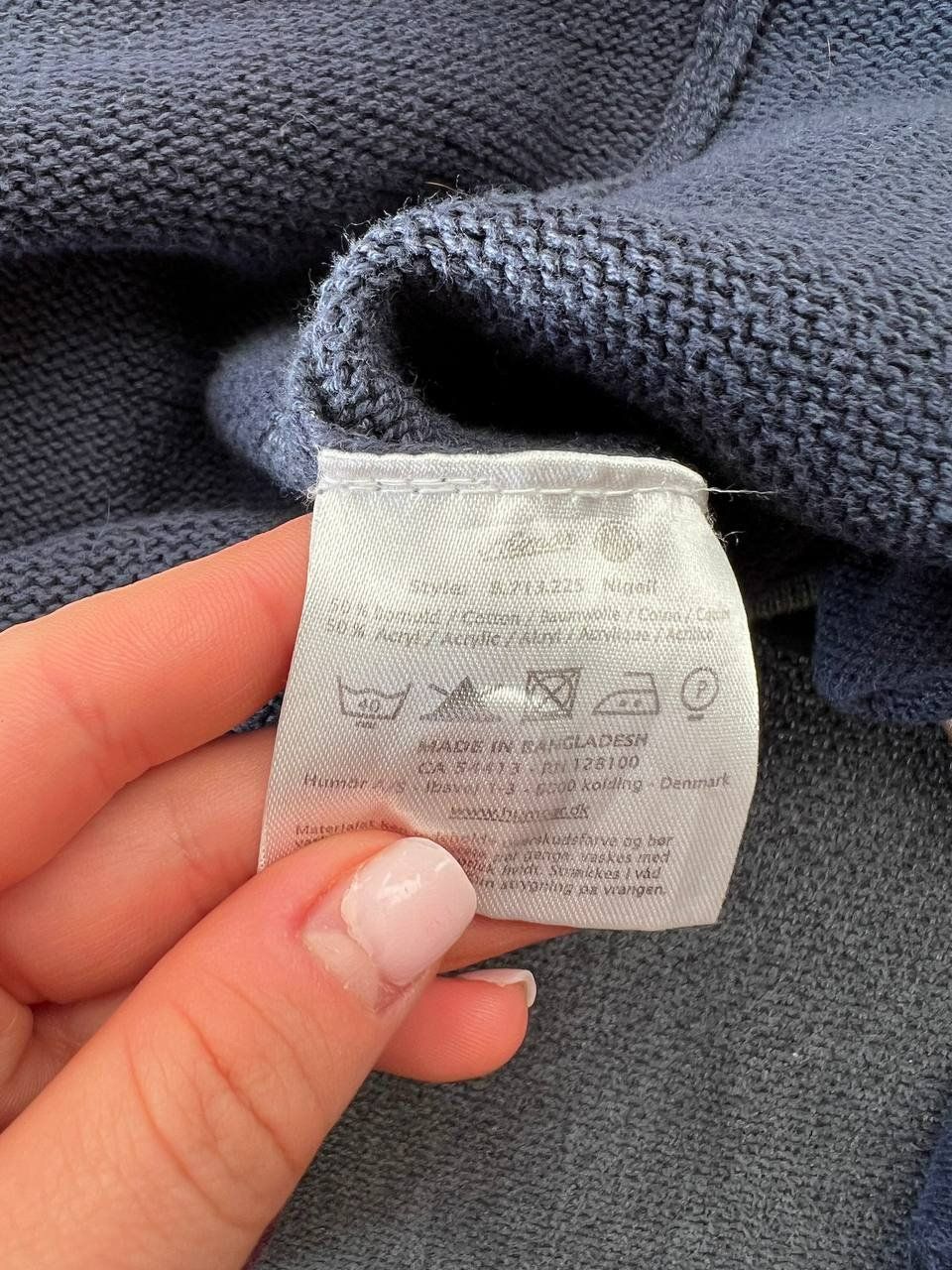 Pullover & Sweatshirts: Pulli M 50%Cotton für Männer – Gebraucht aus Riehen von edu_92w7 9