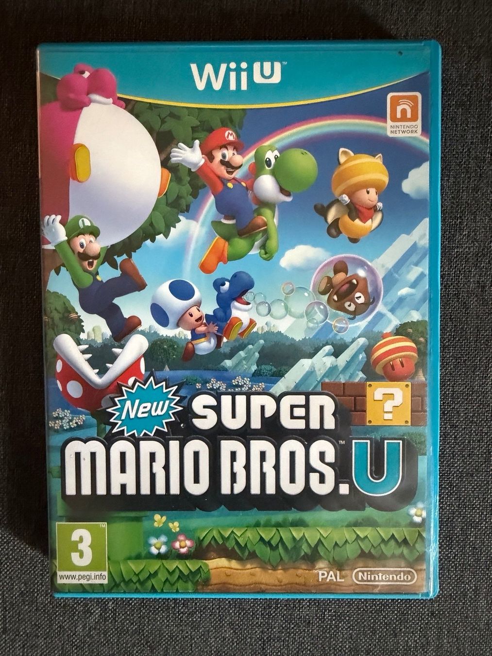 Nintendo Giochi: New Super Mario Bros. U - Wii U – Usato da Carouge GE venduto da Pierre_C
