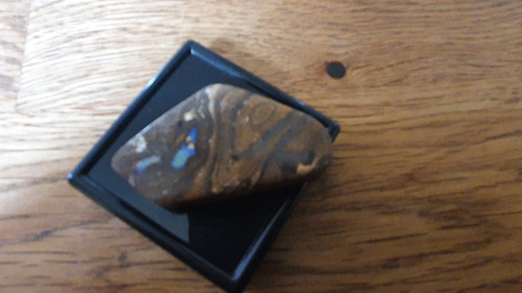 Pietre preziose: Grosser Boulder Opal – Usato da Flawil venduto da Naphtali 1