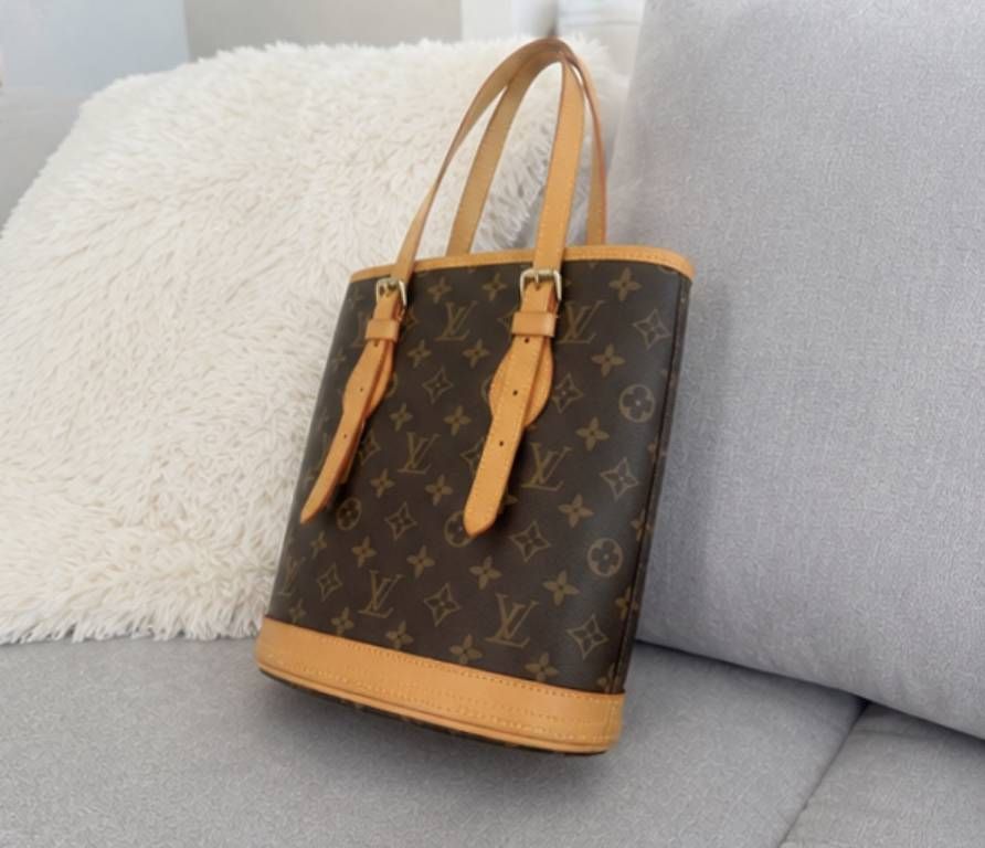 Taschen für Damen: Sac Louis Vuitton – Gebraucht aus Romont FR von Yohelys 3
