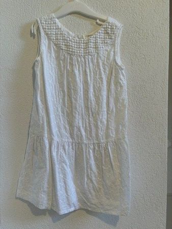 Robe Sfera 8-9 ans