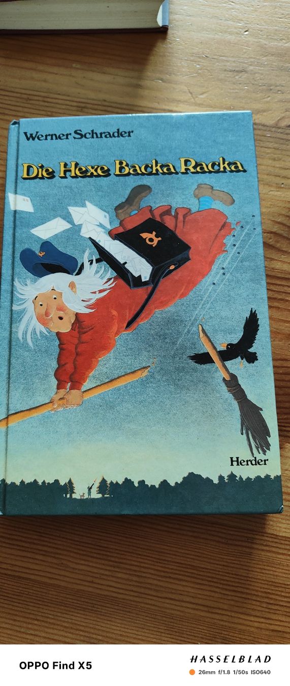 Livres: Die Hexe Backaracka – D'occasion à Volken par katz5