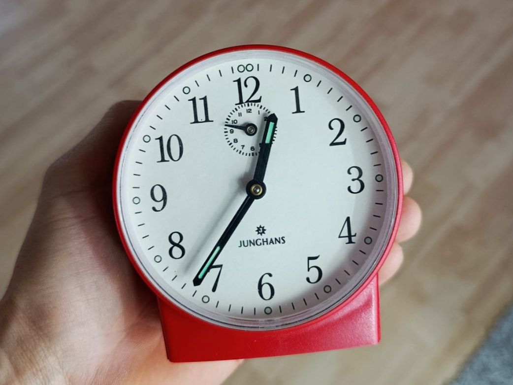 Junghans Sveglie: Junghans Wecker 60er / 70er Jahre – Usato da Wil SG venduto da Donaldus