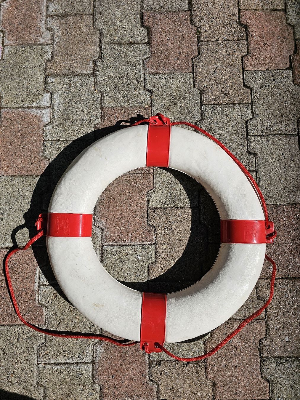 Schwimmringe: Rettungsring – Gebraucht aus Meisterschwanden von Hummer21 1