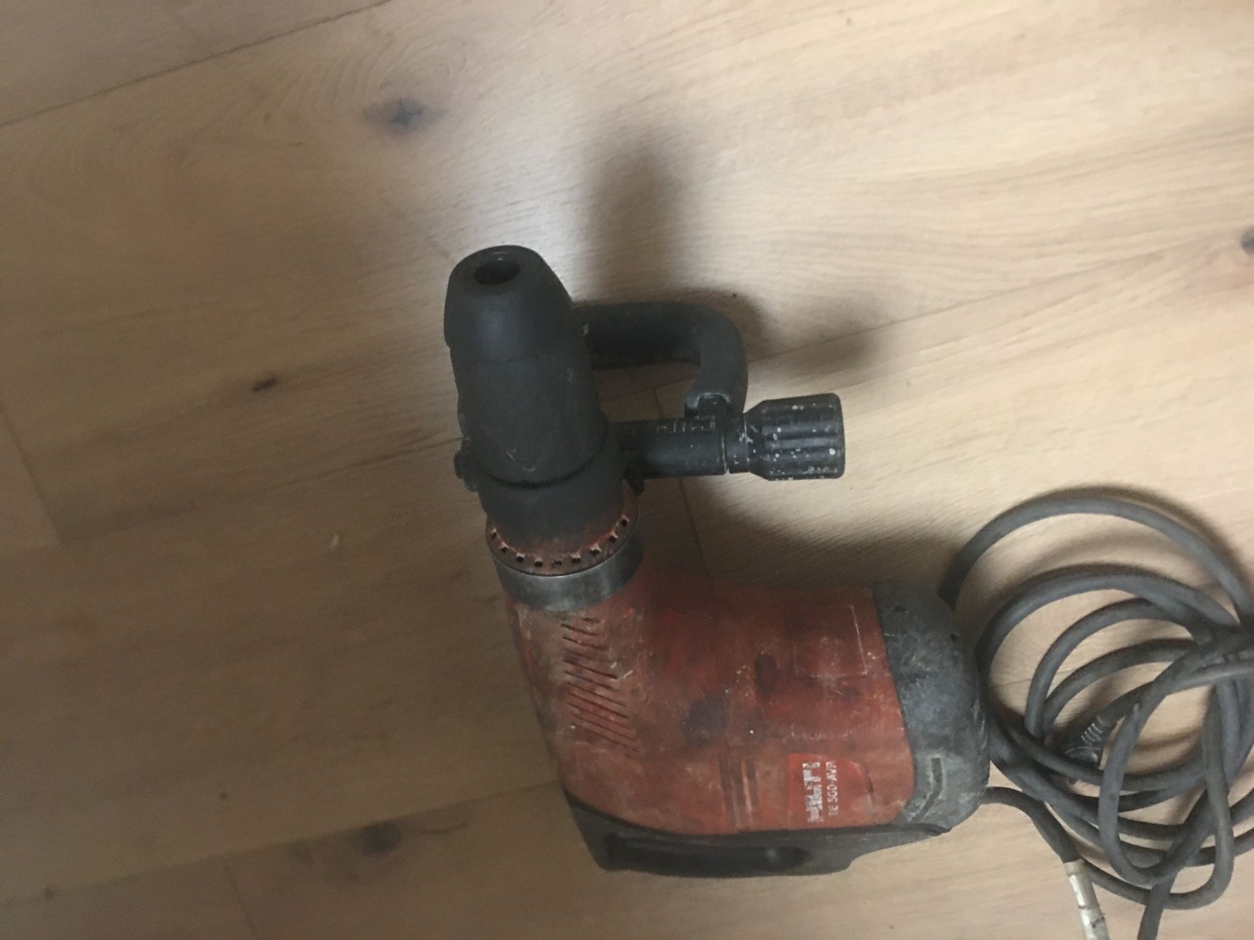Hilti Tutti gli attrezzi: Hilti TE 500-AVR Spitzhammer defekt – Difettoso da Lichtensteig venduto da gregi44 3