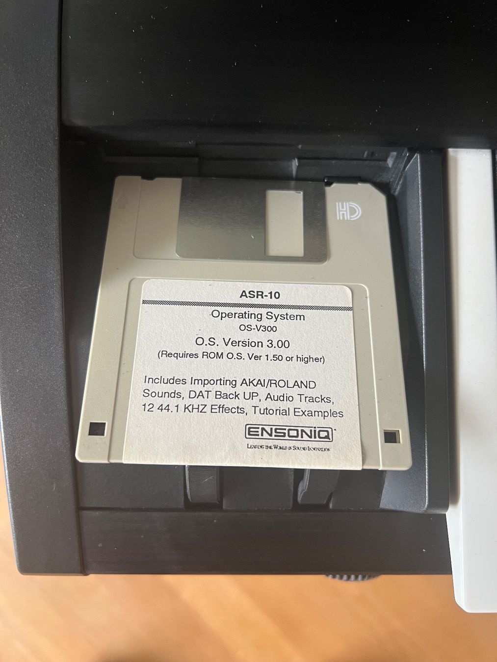 Ensoniq Strumenti musicali: Ensoniq ASR-10 Keyboard mit Sampling Recorder – Usato da Basel venduto da szben 8