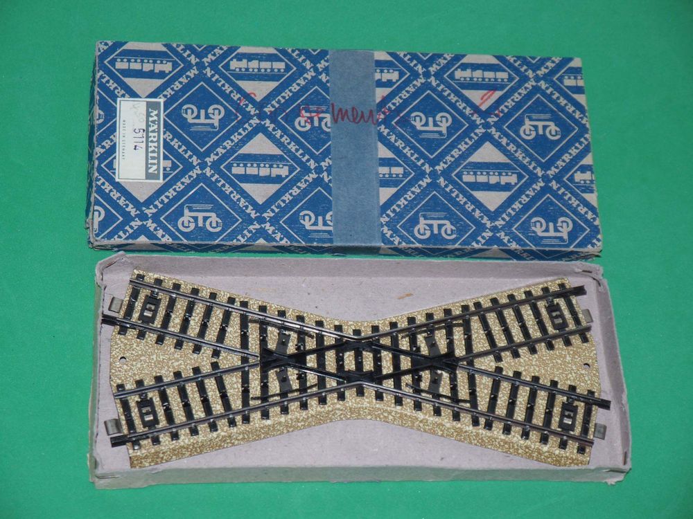 Märklin H0 5114 M Gleis Kreuzung Guter Gebrauchter Zustand