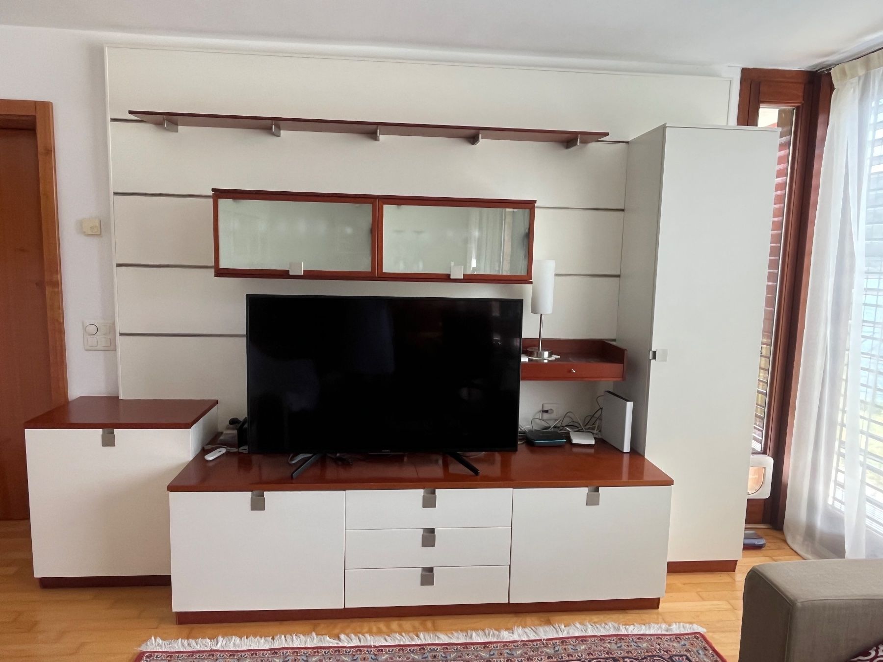 TV Möbel: Parete Mobile TV – Gebraucht aus Caslano von sasof