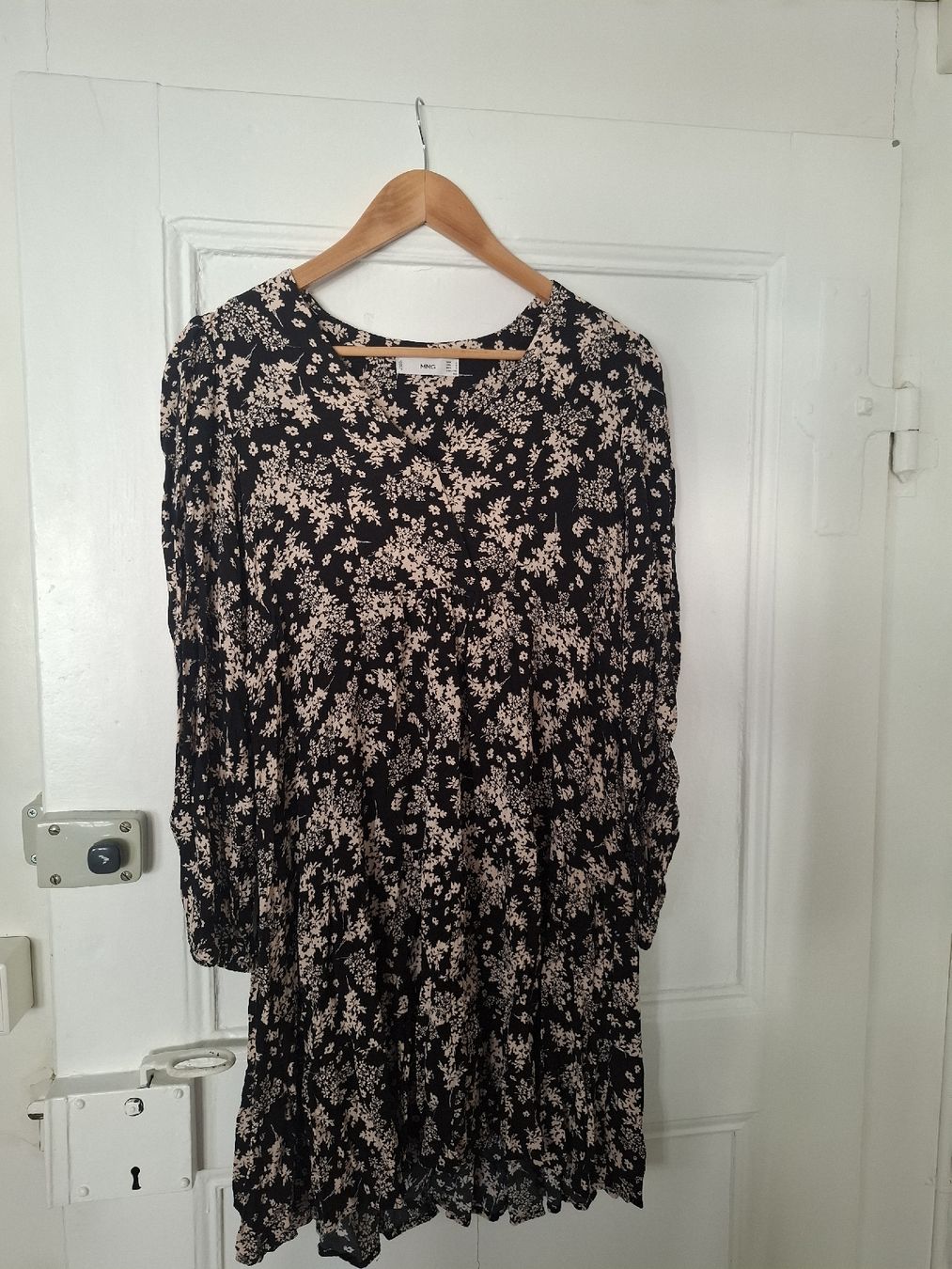 Mango Kleider: Kleid MNG geblümt – Gebraucht aus Bern von Belverdere21 3