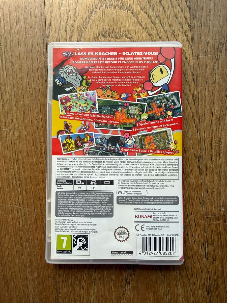 Nintendo Jeux: Super Bomberman / Nintendo Switch – D'occasion à Läufelfingen par Seraphim13 1
