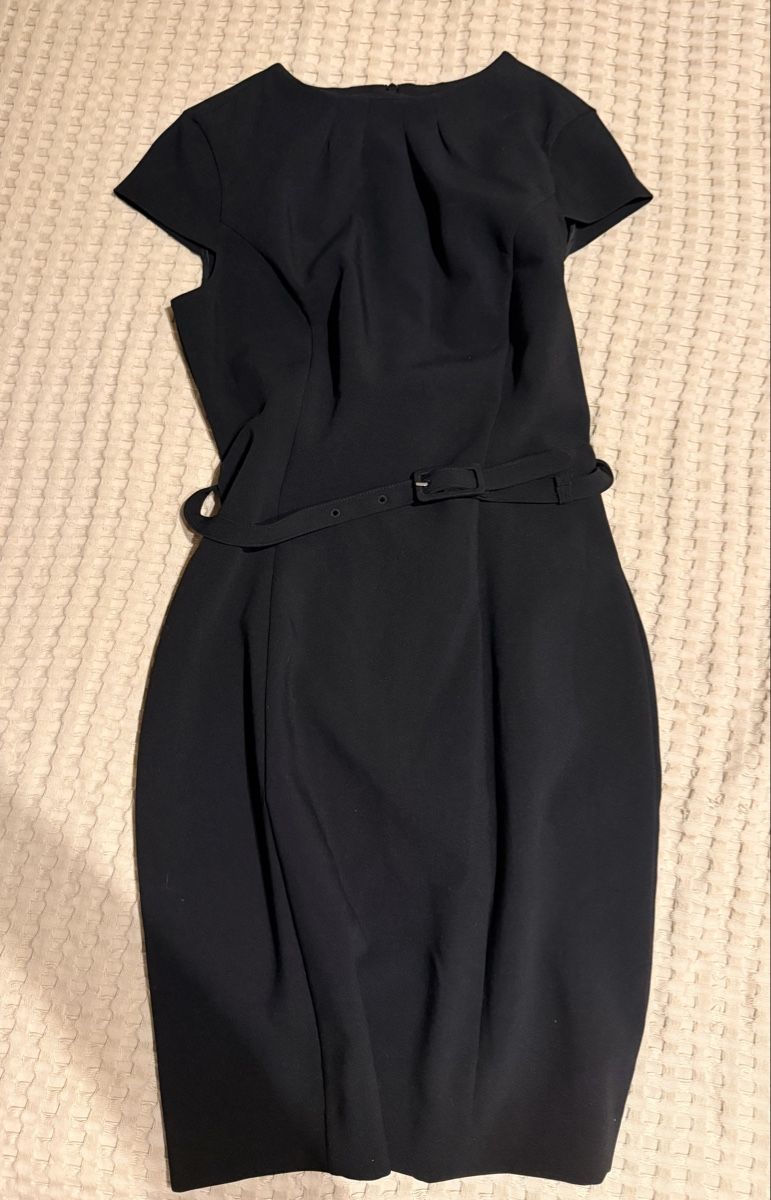 H&M Robes: Kleid schwarz mit Gürtel - neu – Neuf (Voir description) à Burgdorf par Fabe26