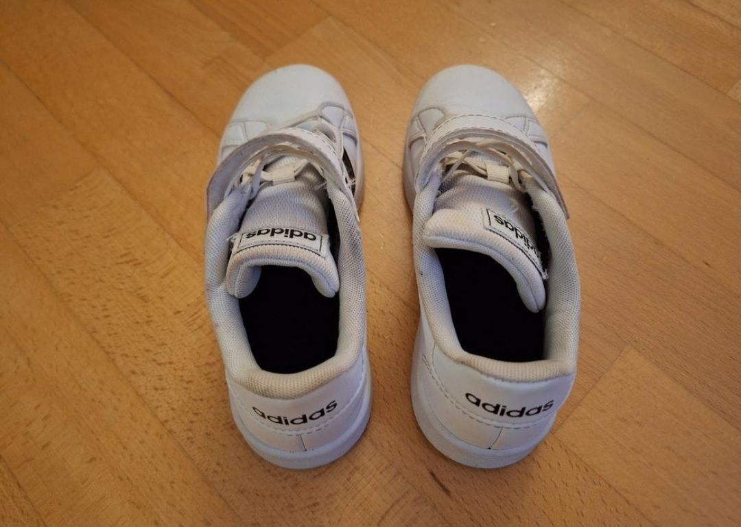 Adidas Scarpe da uomo: Sneakers von Adidas in Gr. 34 – Usato da Oberrieden venduto da man_tky9 3